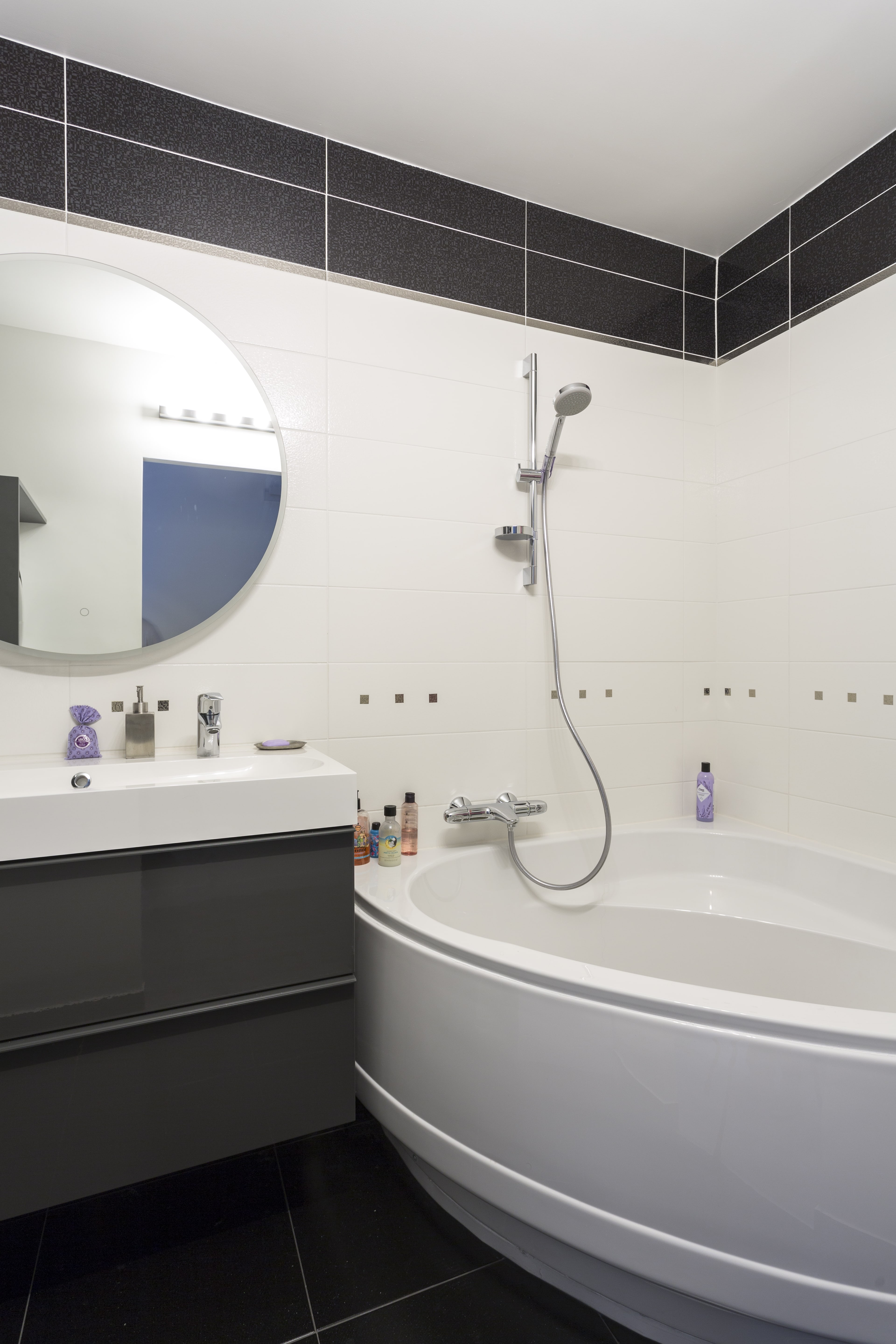 Rénovation appartement moderne salle de bain