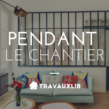 courtier en travaux pendant chantier