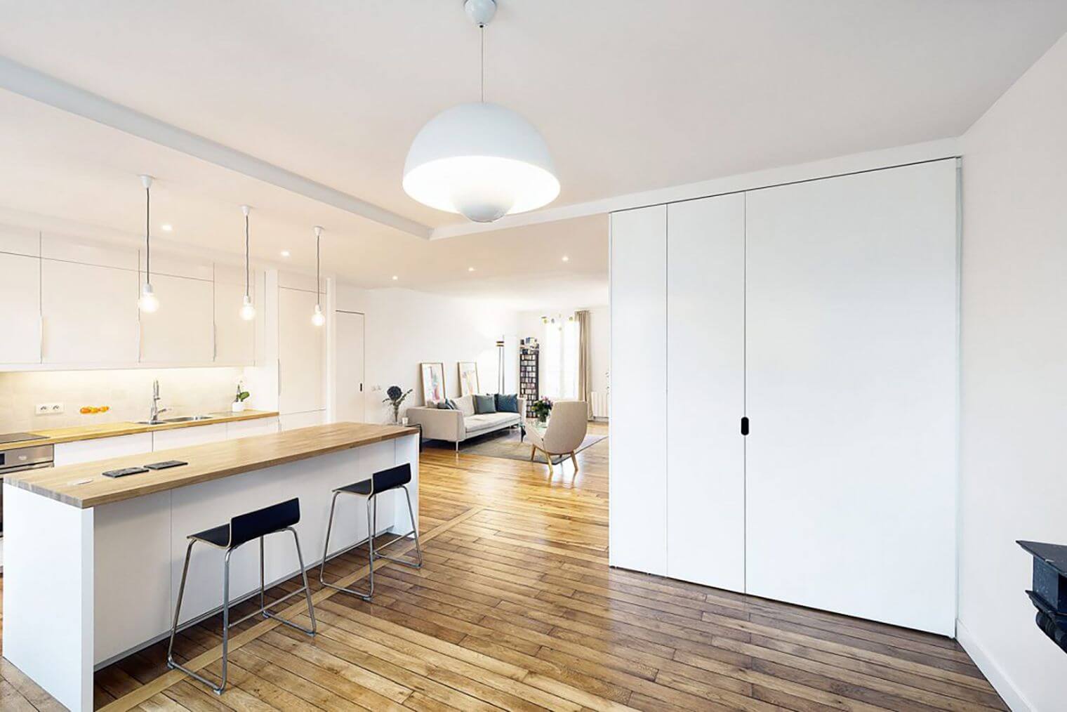 Rangement sur-mesure salon haussmannien