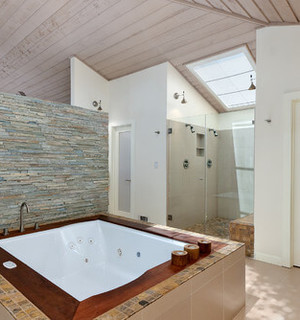 renovation salle de bain baignoire jacuzzi combles