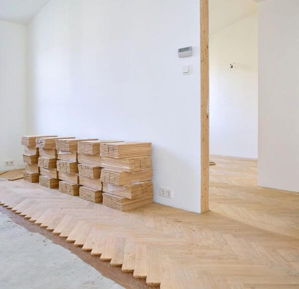 Pose de parquet collé